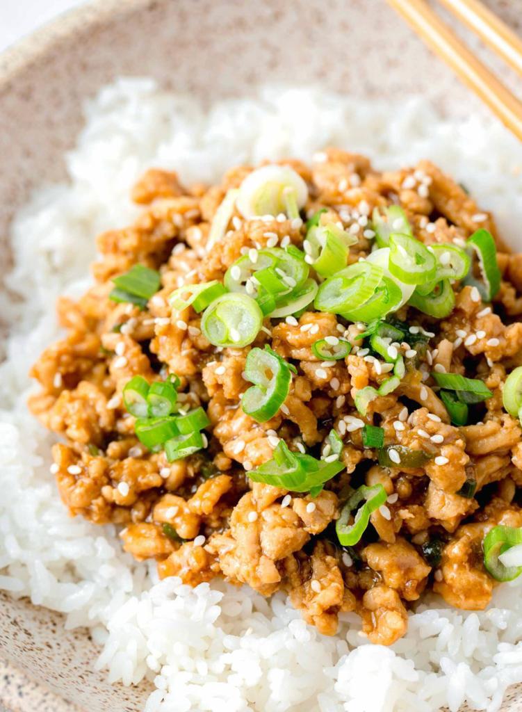 Ground Chicken | $5.50/lbs | 1lbs